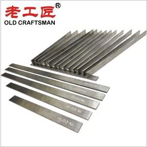 Non-magnetic Carbide Strip For A Ceramic Mold